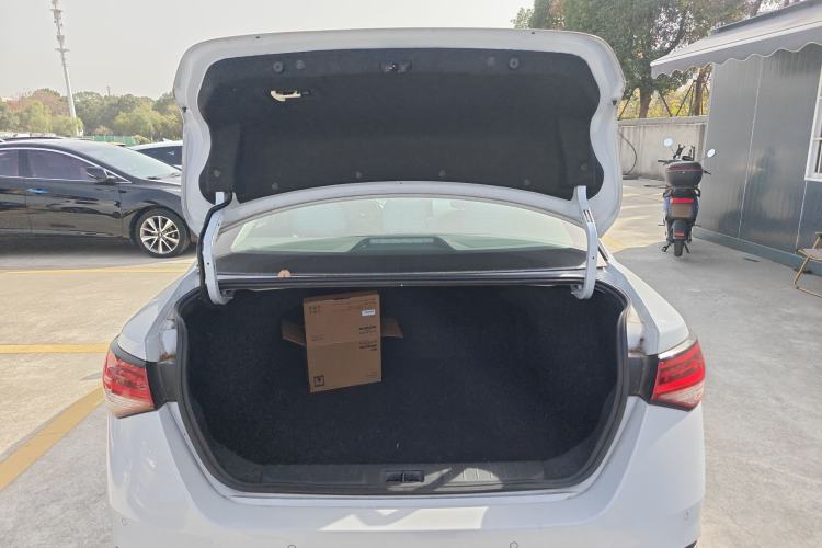 Used Nissan Sylphy 2023 Super Hybrid Electric Drive Ultra-Luxury Model
