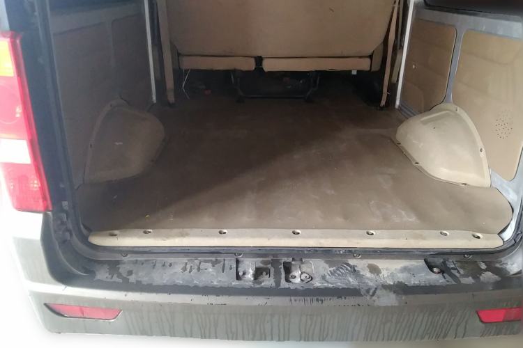 Used Dongfeng Xiaokang C37 2018 1.5L Premium II DK15 Trunk