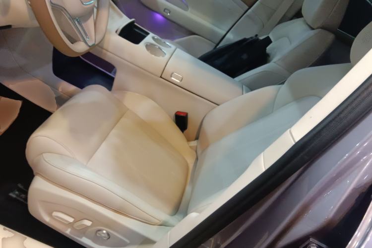 Used VOYAH FREE 2025 Model FREE+ Four-Wheel-Drive Qiankun Edition