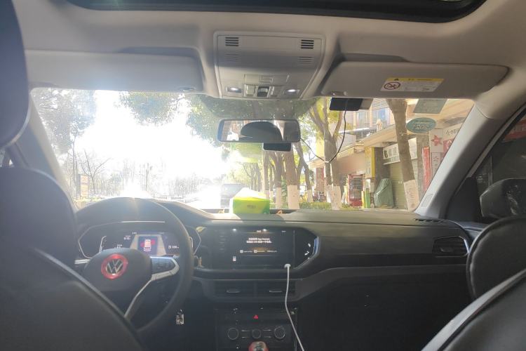 Used Volkswagen Tacqua 2020 1.5L Automatic Yue
