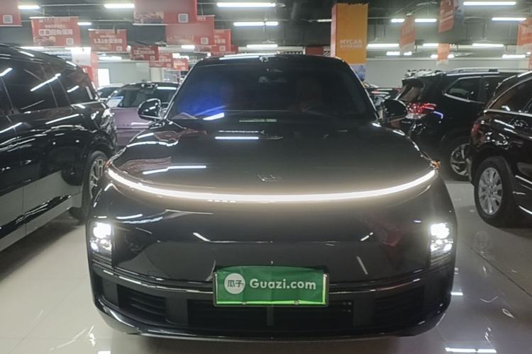 Used Li Auto L8 2025 Max Smart Refresh Edition

