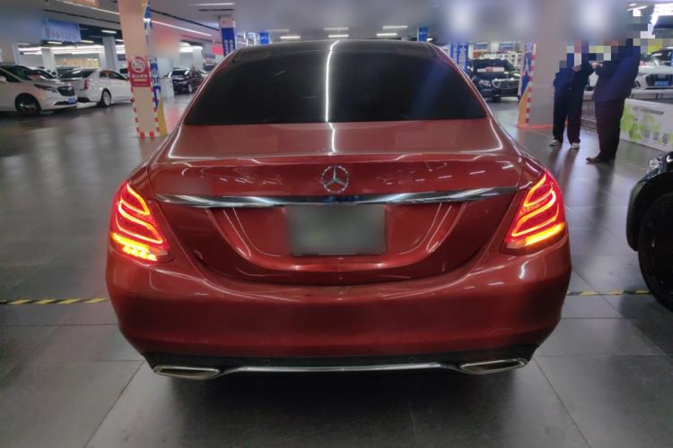 Used Mercedes-Benz C-Class 2015 C 200 L
