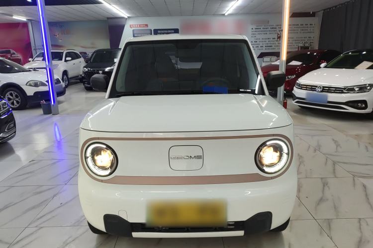 Used Geely Galaxy Panda 2023 Panda Mini 200km Endurance Bear

