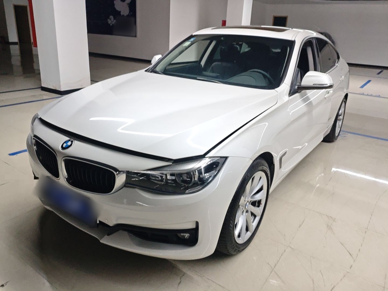 Parte inferior delantera