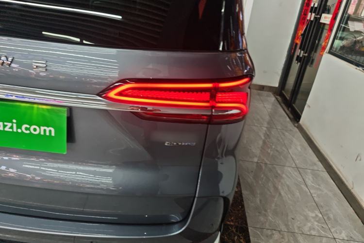 Used Roewe iMAX8 2023 400TGI Comfort Edition
