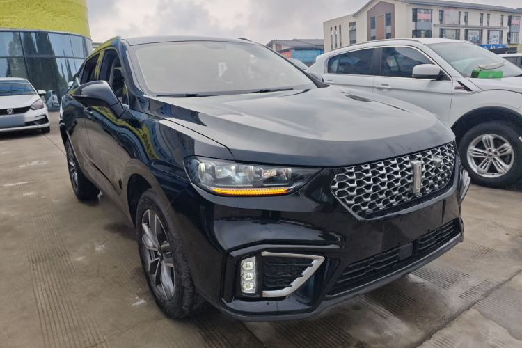 Used Wey VV5 2021 1.5T Two-Wheel Drive Color Pioneer
