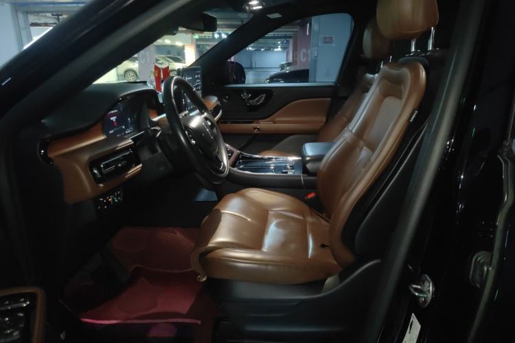 Used Lincoln Aviator 2022 3.0T V6 Four-Wheel Drive Luxury Edition Left Front Seat