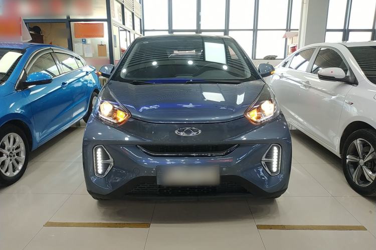 Used Chery QQ Little Ant 2022 Restyled Version Sweet Pink Edition Half-Sugar Version 28.8 kWh 30 kW 301 km Front