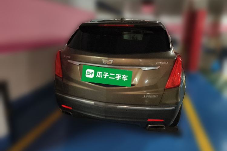 Used Cadillac XT5 2017 Anniversary Edition 25T Luxury Model
