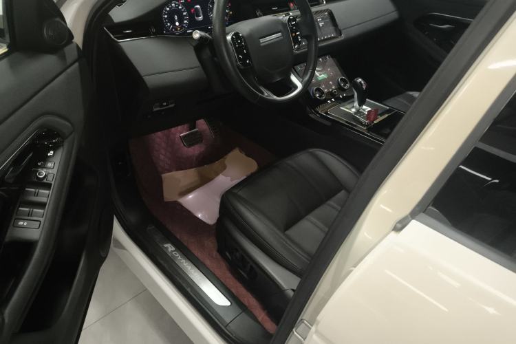 Used Land Rover Range Rover Evoque 2020 249 PS R-DYNAMIC SE Sport Technology Edition
