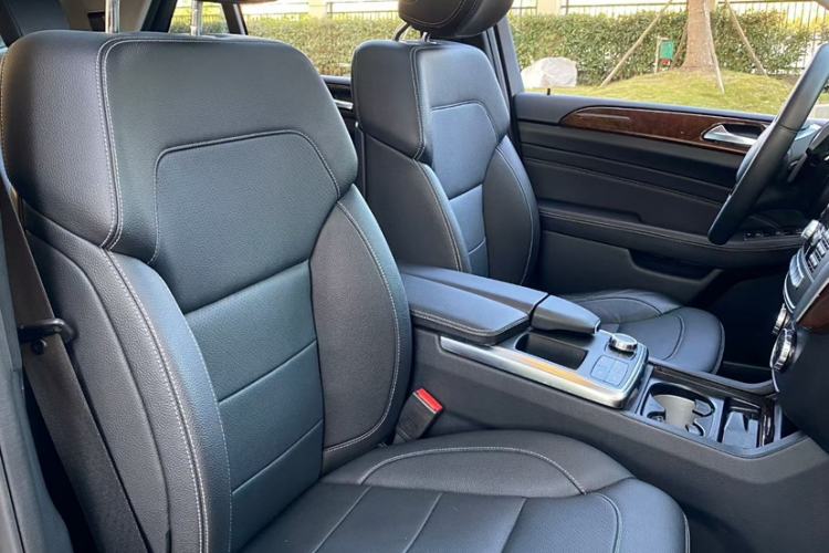 Used Mercedes-Benz M-Class 2014 ML 400 4MATIC Dynamic Model
