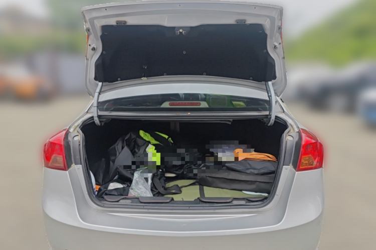 Used Buick Excelle 2015 1.5L Automatic Classic Model Trunk