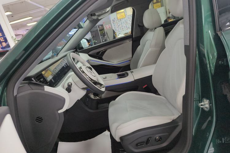 Used VOYAH FREE 2025 318 318 km Rear-Drive Touring Edition Left Front Seat