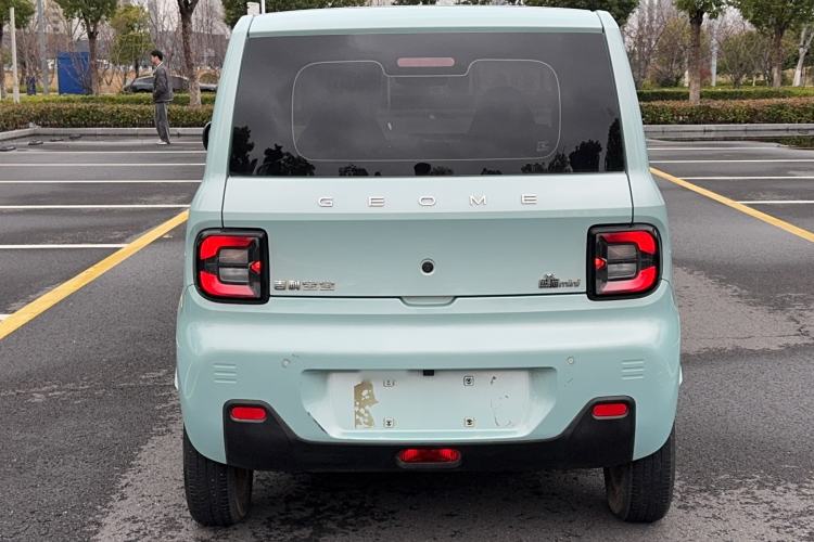 Used Geely Galaxy Panda 2024 Panda Mini 200km Endurance Bear