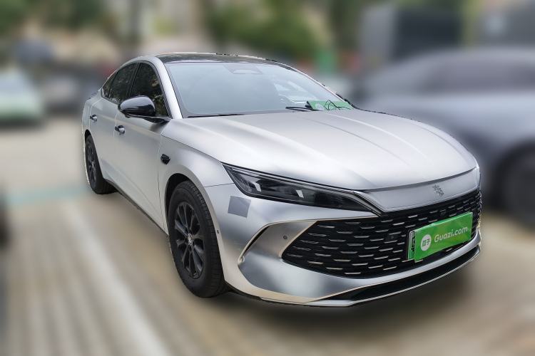 Used BYD Qin L 2025 DM-i Smart Drive 80KM Leading Model
