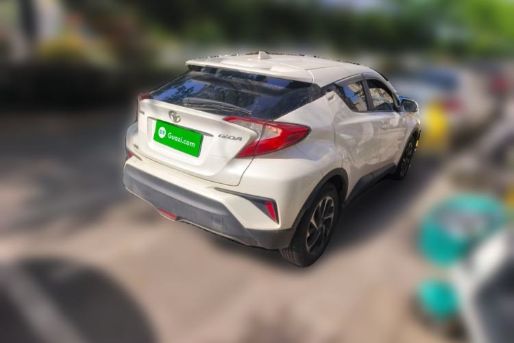 Used Toyota IZOA 2018 2.0L Yichi Version China VI Standard
