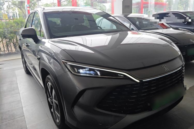 Used BYD Song L DM-i 2025 Intelligent Driving Version 160 km Beyond-Range Type Front Right 45 Deg