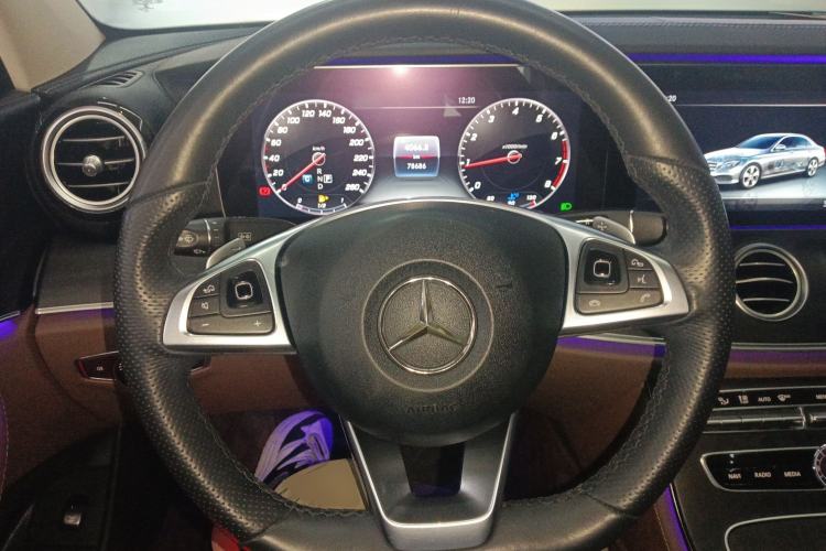 Used Mercedes-Benz E-Class 2016 E 200 L Sport Edition Steering Wheel