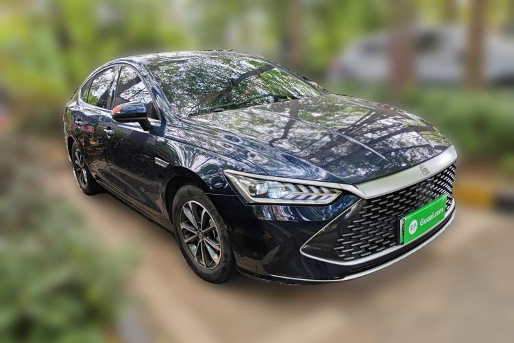 Used BYD Qin PLUS 2023 Champion Edition DM-i 55KM Leading Model Front Right 45 Deg