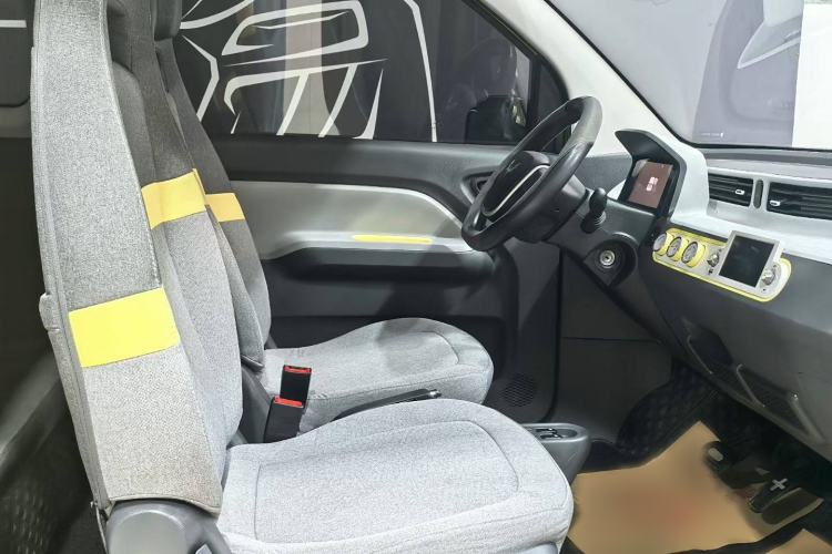 Used Wuling Hongguang MINIEV 2022 Macaron Premium Model – Lithium Iron Phosphate