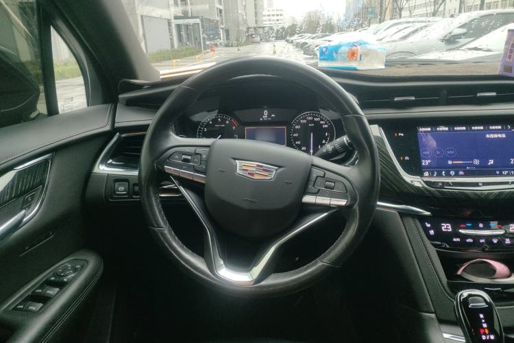 Used Cadillac XT6 2021 2.0T Six-Seater Four-Wheel-Drive Luxury Version