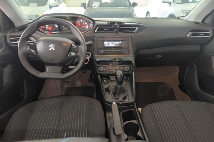 Used Peugeot 308 2016 1.6L Manual Fashion Edition