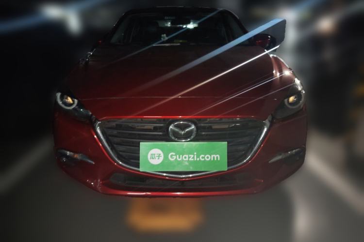 Used Mazda 3 Axela 2017 Sedan 1.5L Automatic Luxury Model China VI Standard
