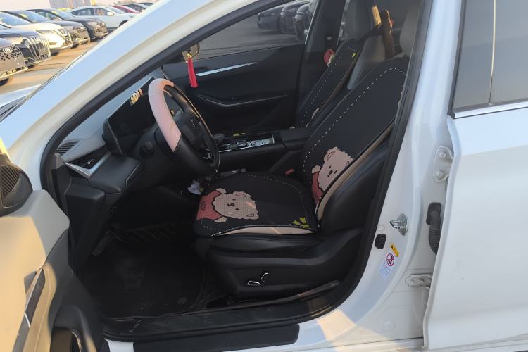 Used Changan Ruicheng PLUS 2023 1.5T DCT Prestige Edition
