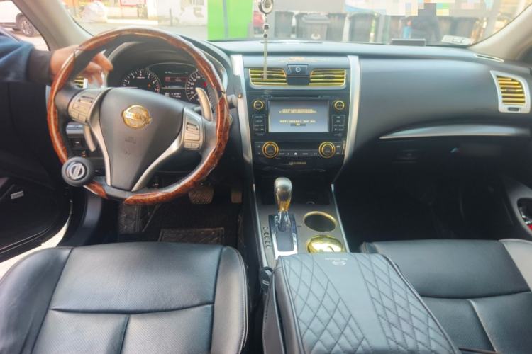 Used Nissan Teana 2014 Duke 2.5L XV-VIP Luxury Edition
