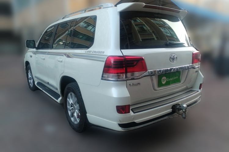 Used Toyota Land Cruiser 
