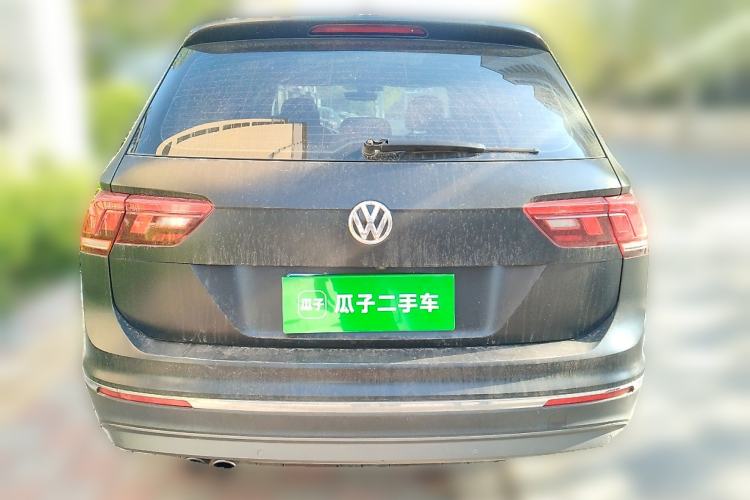 Used Volkswagen Tiguan L 2017 330TSI Automatic Two-Wheel Drive Luxury Edition Rear