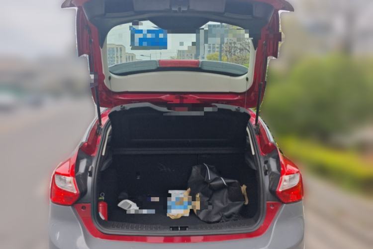 Used Ford Focus 2012 Hatchback 1.6L Automatic Comfort Model Trunk