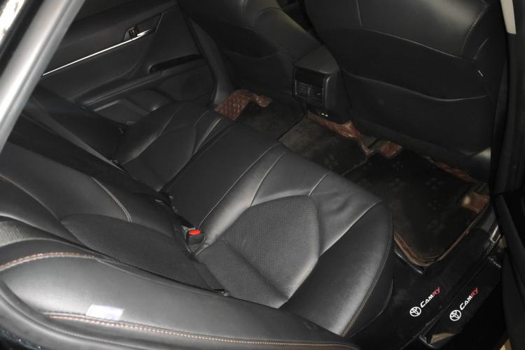 Used Toyota Camry 2021 2.0G Luxury Edition Left Rear Seat