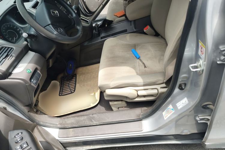 Used Honda CR-V 2012 2.0L two-wheel drive urban version Left Front Seat