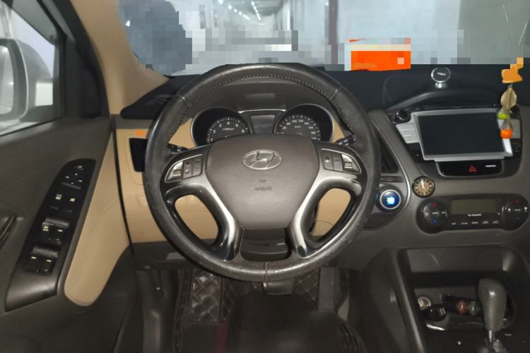 Used Hyundai ix35 2010 2.0L Automatic Two-Wheel Drive Elite Edition GLS