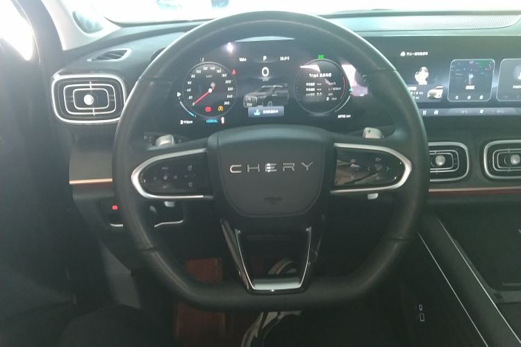 Used Chery Tiggo 9 2023 2.0T Dual-Clutch Two-Wheel Drive Luxury Edition 5 Seats Steering Wheel