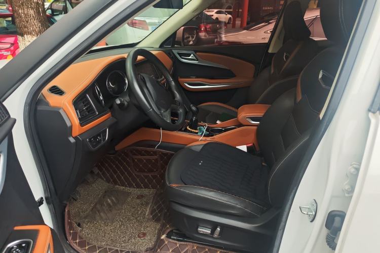 Used Zotye T300 2017 1.5L Manual Luxury Model Left Front Seat