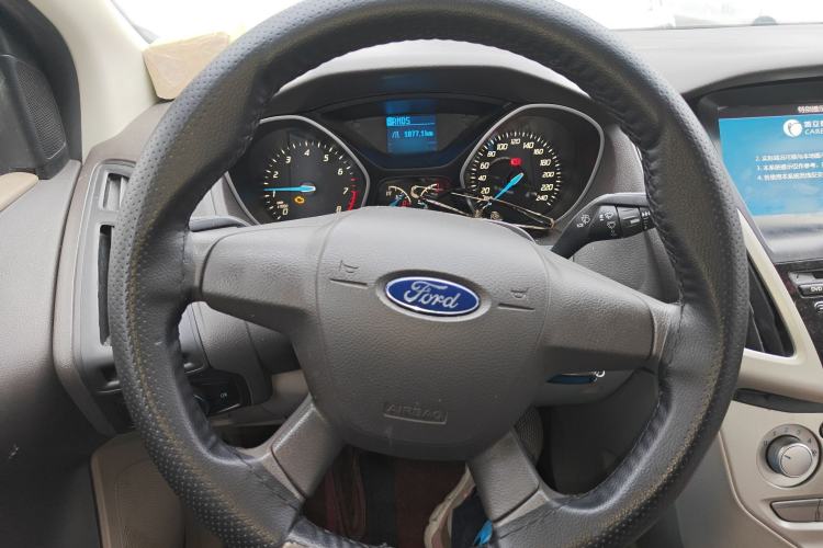 Used Ford Focus 2012 Sedan 1.6L Automatic Comfort Model
