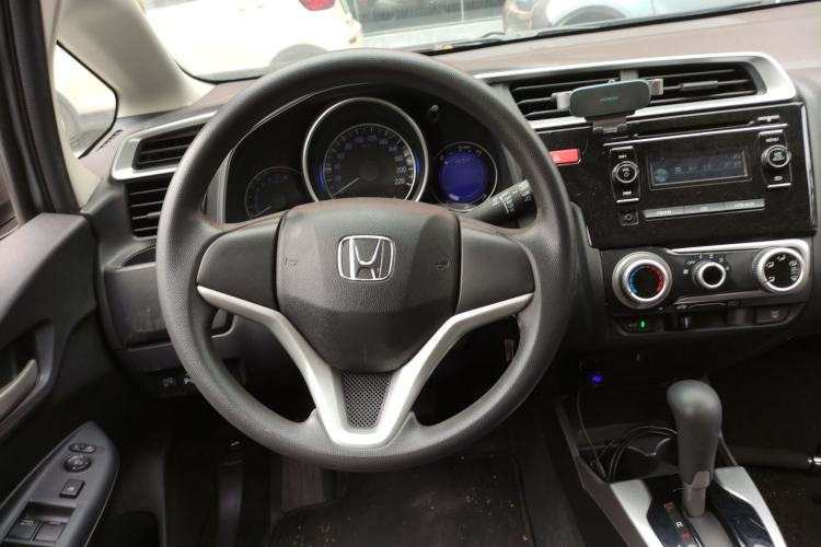 Used Honda Fit 2014 1.5L SE CVT Fashion Model Steering Wheel