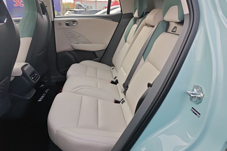 Used Lynk & Co 06 EM-P 2023 EM-P 126 Long-Range Halo