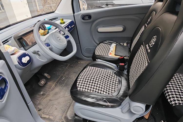 Used Bestune Pony 2025 222km Range Agile Horse Left Front Seat