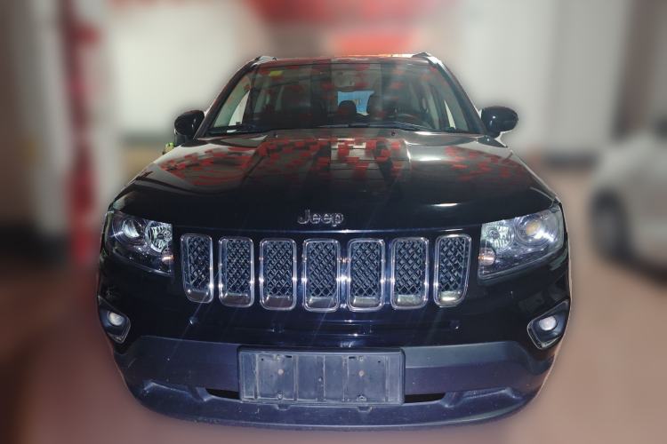 Used Jeep Compass 2014 2.4L Four-Wheel Drive Serpentine Collection Edition Front