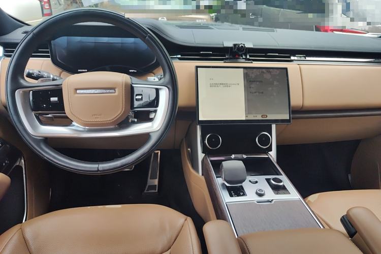 Used Land Rover Range 2023 3.0 L6 400 PS Prestige Seven-Seater Extended Version
