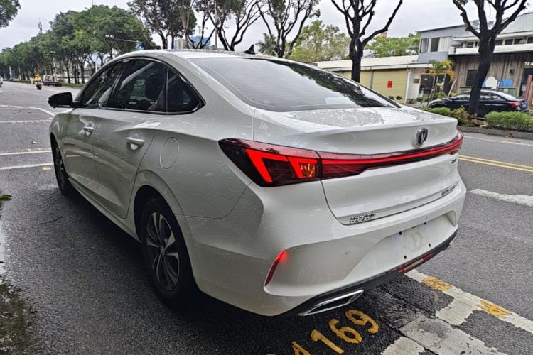 Used CHANGAN Eado 2023 Changan Edition PLUS Blue Whale NE 1.4T GDI DCT Prestige Version