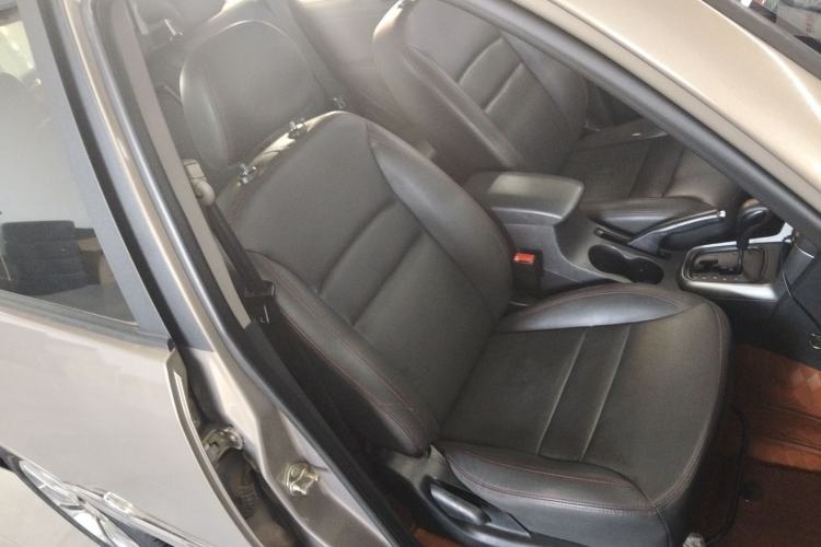 Used Chery Tiggo 3 2015 1.6L CVT ZhiShang Sport Edition
