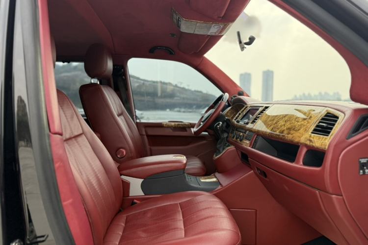 Used Volkswagen Caravelle 2017 2.0 TSI 4x4 Comfort Edition 7-Seater
