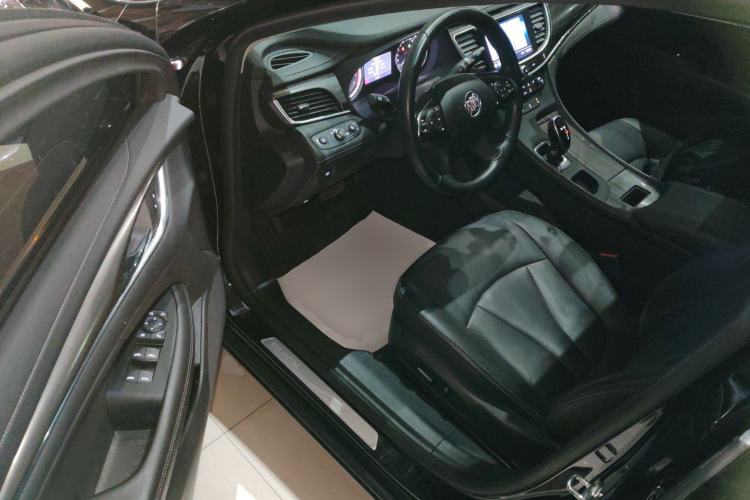 Used Buick LaCrosse 2022 652T Luxury Version
