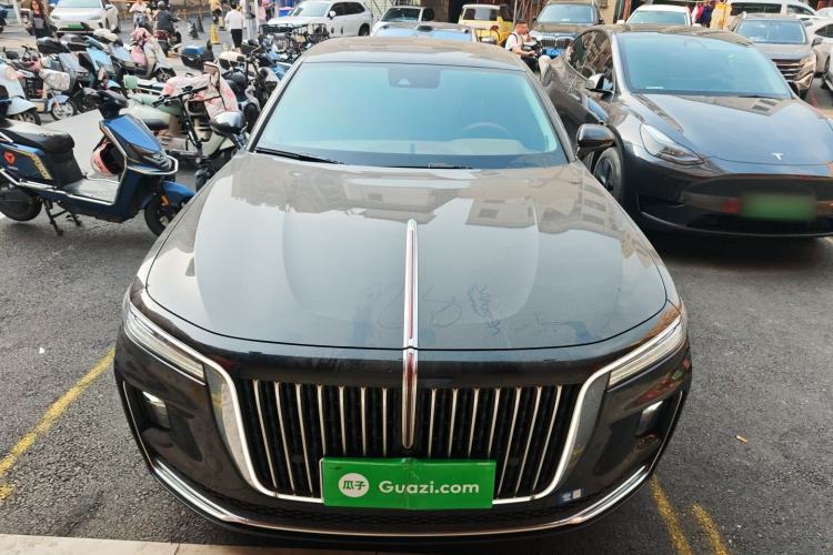Used Hongqi H9 2023 2.0T Smart Connect Flagship Edition Front