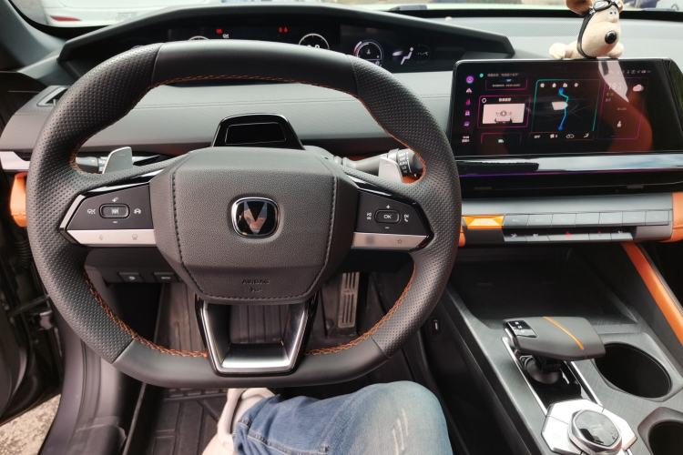 Used CHANGAN UNI-V 2023 2.0T Leading-Speed Edition Steering Wheel