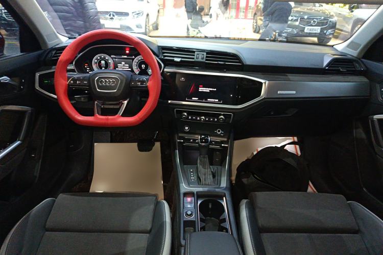 Used Audi Q3 2023 35 TFSI Fashion Dynamic Model (1.5T)